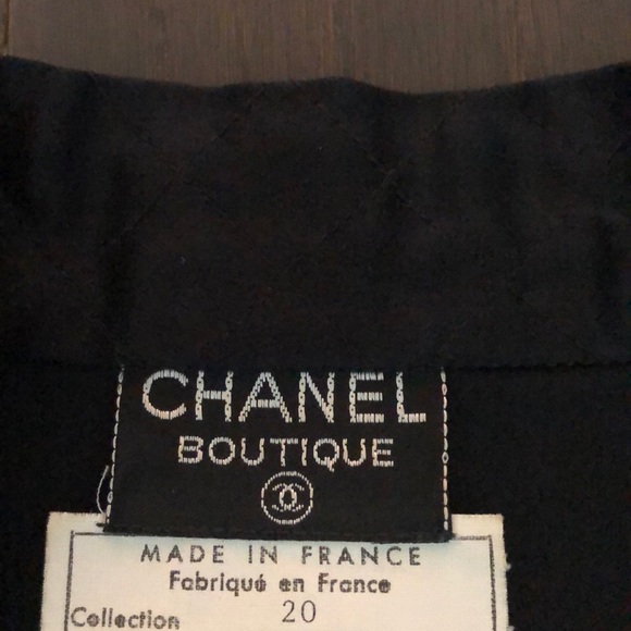 Vintage Chanel button up size 40 - Picture 6 of 6